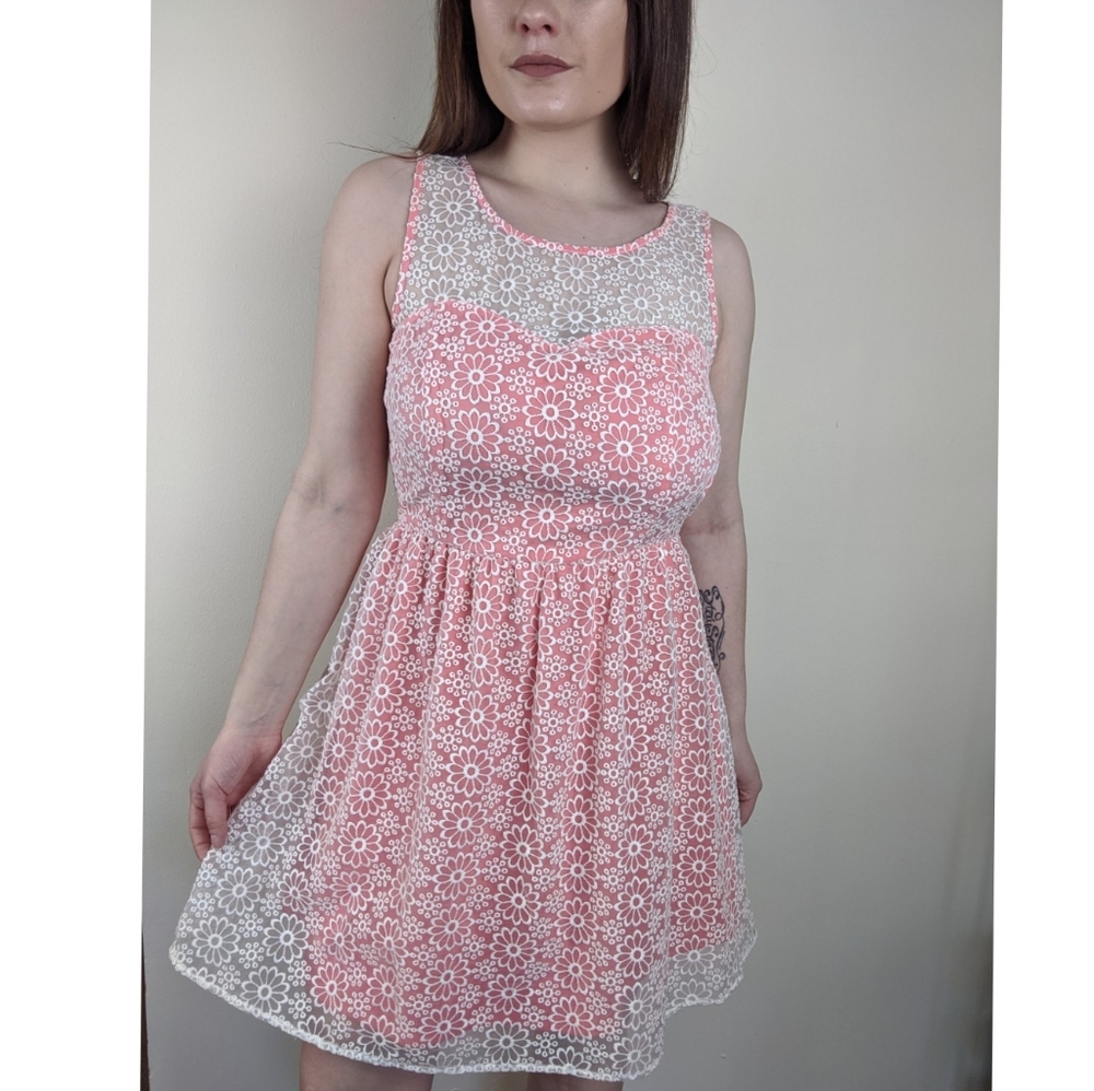 NWT Pink & White Floral Summer Dress by LC